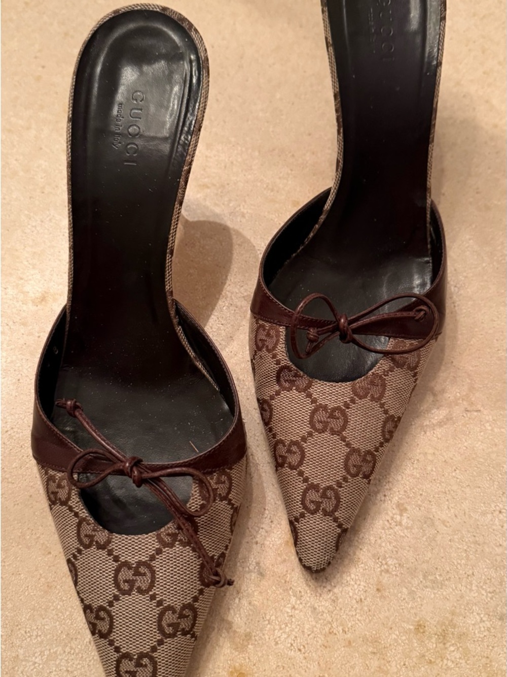 Gucci Brown GG Canvas Pointed Mules with Bow Trim - Picture 5 of 11